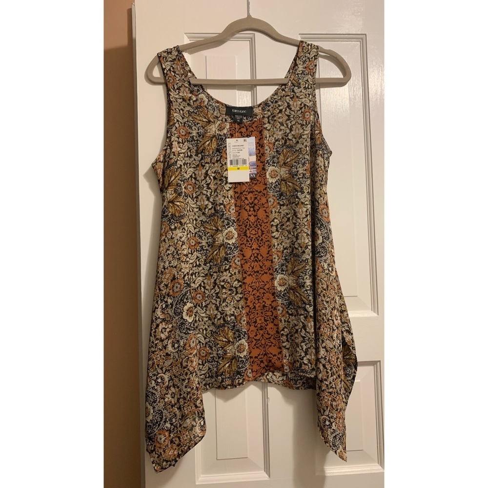 NWT! Karen Kane pattern blouse